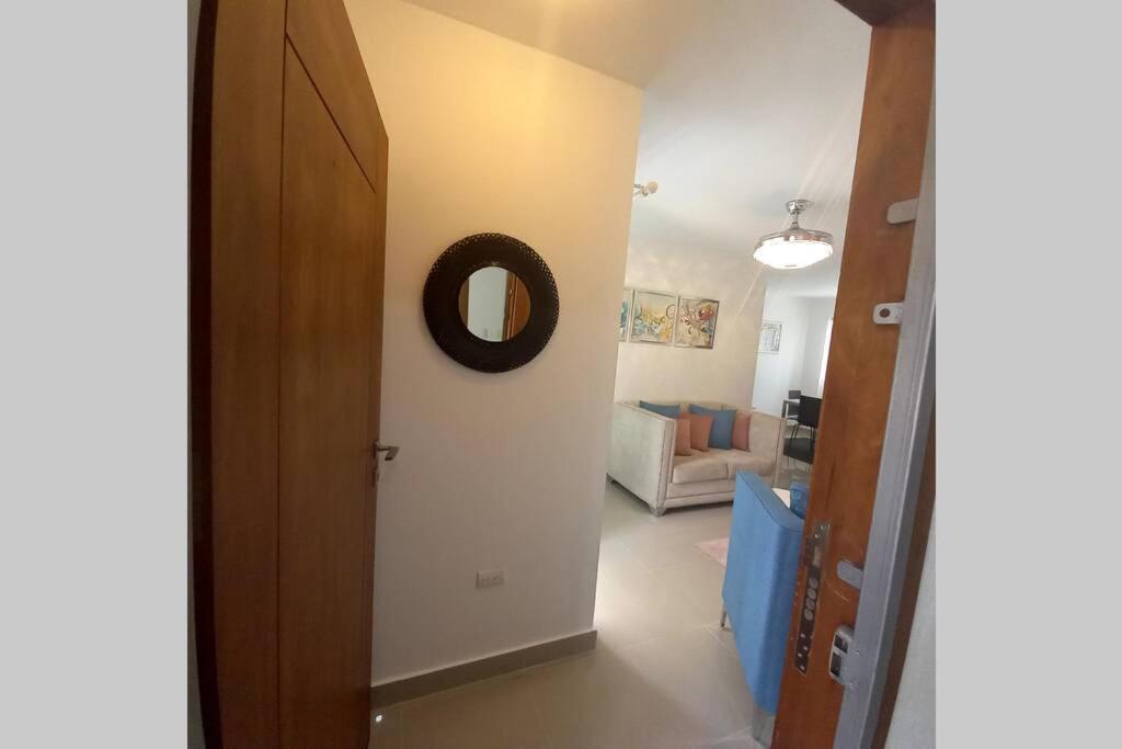 Confortable Apartamento De 3 Tres Habitaciones, Con Hermosa Vista De Area Verde, Ademas De Piscinas Y Juegos Infantiles En Area Recreativa Santiago De Los Caballeros Ngoại thất bức ảnh